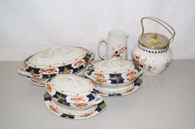 Lot 221 - Quantity of china ware to include three...