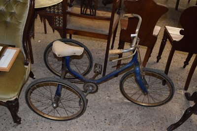 Lot 284 - Child's tricycle
