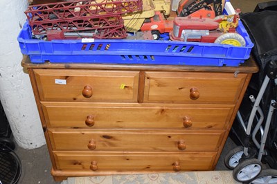 Lot 799 - Modern pine five drawer chest