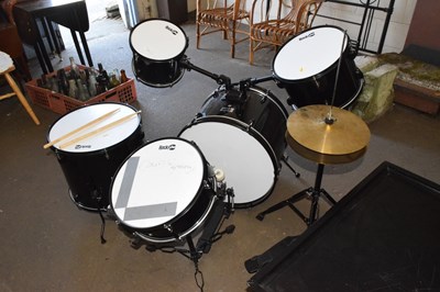Lot 811 - A Rock Jam drum kit