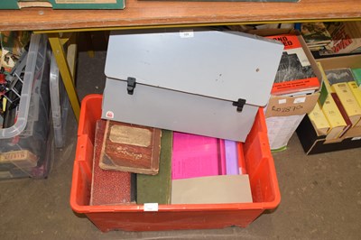 Lot 766 - Snooker Interest - Box of books and ephemera