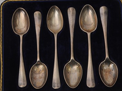 Lot 93 - A cased set of six silver Hanovarian and rat...