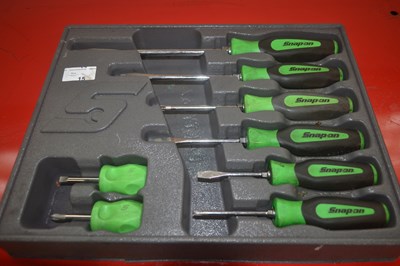 Lot 15 - A Snap-on eight piece screwdriver set in green...