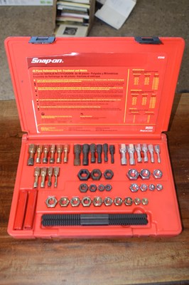 Lot 21 - A 48 piece re-threading set, fractional and...