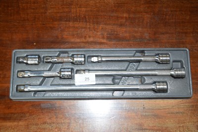 Lot 25 - A Snap-on wobble 3/8 extension set, six in the...