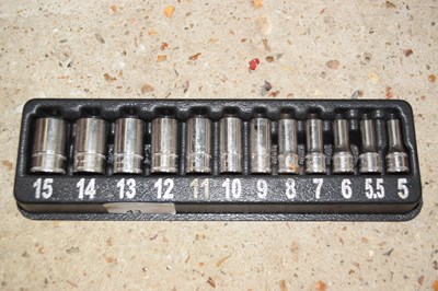 Lot 43 - A Snap-on semi deep socket set, 1/4 drive