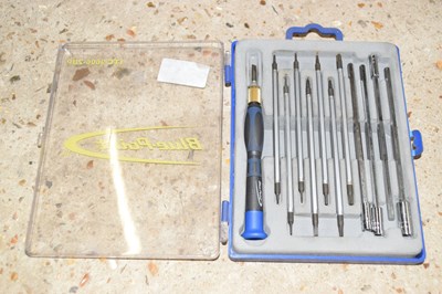 Lot 66 - A Blue Point 20 in 1 precision driver set