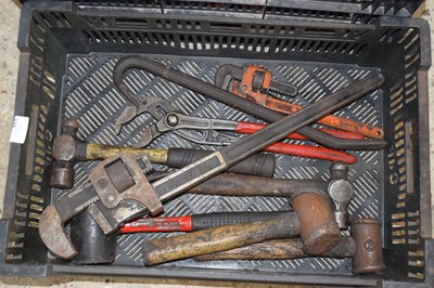 Lot 118 - Box containing various tools to include...