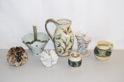 Lot 15 - Mixed Lot: Various ceramics to include modern...