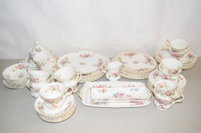 Lot 20 - Royal Albert Moss Rose tea and dinner wares