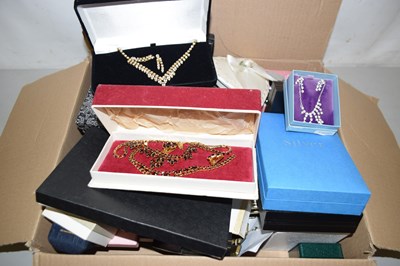 Lot 112 - A large box of assorted costume jewellery