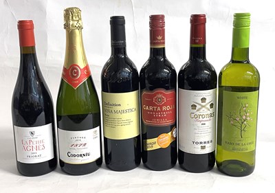 Lot 169 - 2016 Coronas Tempranillo, Torres; 2019 Carta...