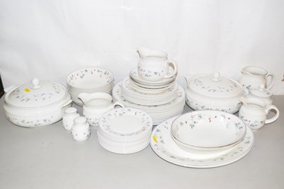Lot 172 - Quantity of Royal Doulton Strawberry Fayre...