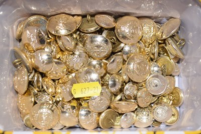 Lot 116 - Box of military buttons
