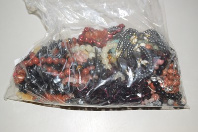 Lot 136 - Mixed Lot: Assorted bead bracelets and necklaces