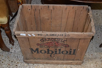 Lot 254 - A vintage Mobil Oil wooden box