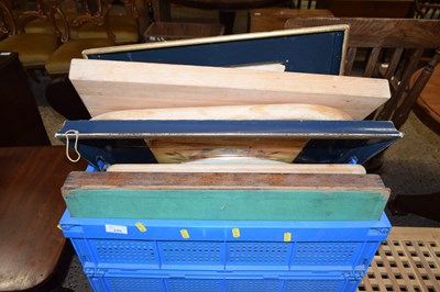 Lot 275 - Box of various serving trays, chopping boards etc