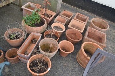 Lot 336 - Mixed Lot: Various terracotta plant pots,...