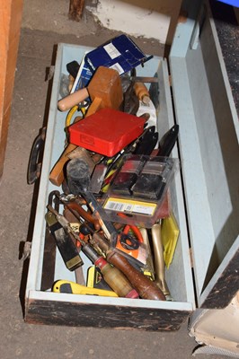 Lot 706 - A wooden tool box and conents