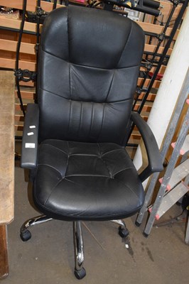 Lot 847 - An office chair
