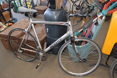 Lot 850 - A Scott road bike