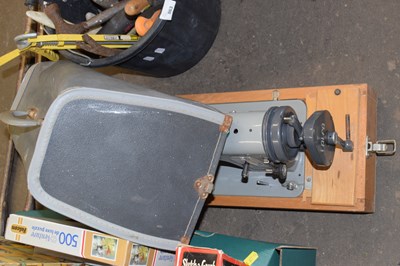 Lot 862 - A vintage Alfa sewing machine