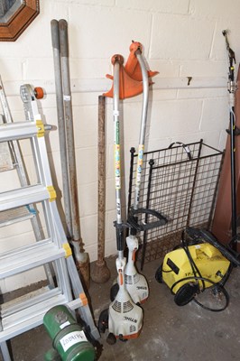 Lot 885 - Two Stihl strimmers
