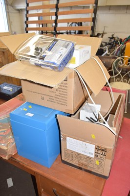 Lot 775 - Three boxes of various garage clearance items