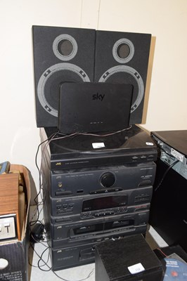 Lot 733 - JVC stereo