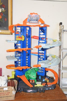 Lot 765 - A Hot Wheels Ultimate Garage
