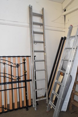 Lot 769 - An aluminium ladder