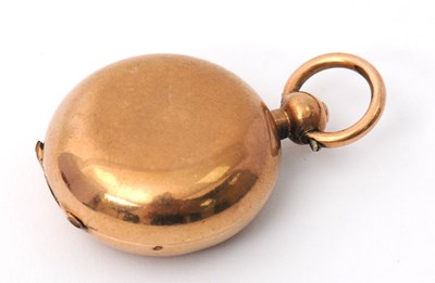 Lot 89 - A Dennison sovereign case, with hinged lid and...