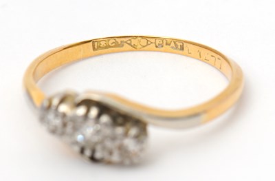 Lot 37 - A diamond ring, the crossover style ring with...