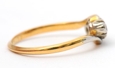 Lot 37 - A diamond ring, the crossover style ring with...