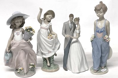Lot 352 - Group of Lladro figurines from the Lladro...