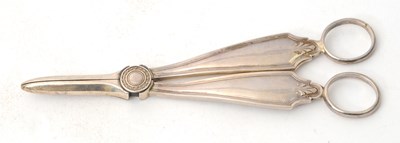 Lot 108 - A pair of George V silver grape shears, the...