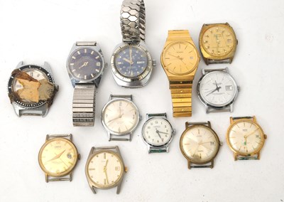 Lot 212 - Mixed Lot: Various wristwatches makers to...