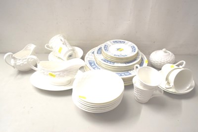 Lot 30 - Mixed Lot: Quantity of Belleek table wares...