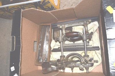 Lot 45 - A vintage Stanley 55 plane and accessories