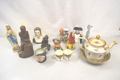 Lot 141 - Mixed Lot: Various assorted figures, novelty...