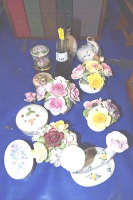 Lot 148 - Collection of porcelain flowers, various...