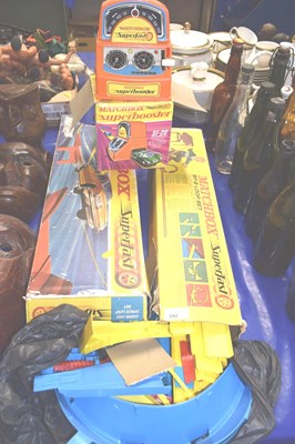 Lot 192 - A group of Matchbox loop set and others...