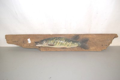 Lot 197 - A simulated model Pike on wooden backing
