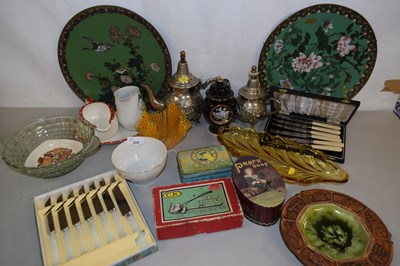 Lot 209 - Mixed Lot: Cloisonne chargers, various glass...
