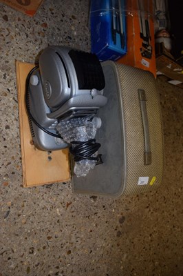 Lot 237 - A vintage Noris projector
