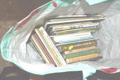 Lot 266 - Mixed Lot: Books to include ornithology,...