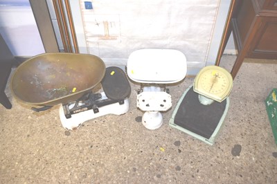 Lot 307 - Three sets of vintage scales