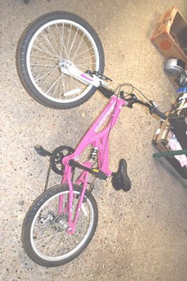 Lot 317 - A Muddy Fox girls bike