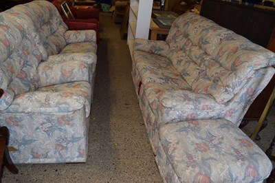 Lot 402 - A G-Plan floral upholstered four piece lounge...