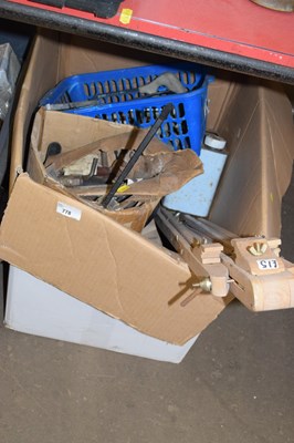 Lot 778 - One box of assorted tools, garage clearance...